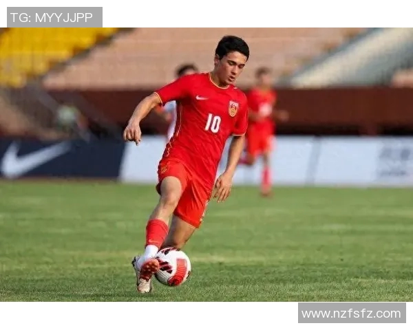 4月2日出生的足球巨星们:从传奇球员到现役锋线杀手的精彩人生